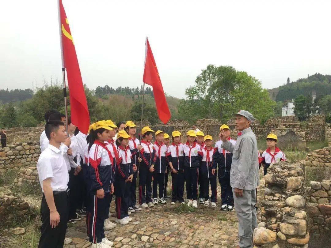 救援男厨师